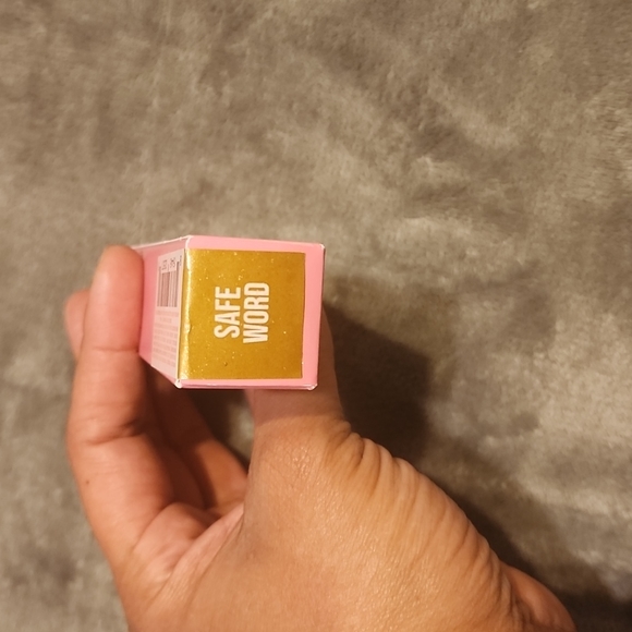 💫Jeffree Star- The Gloss - Picture 2 of 8